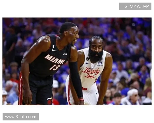 76人力克热火迎来三连胜 哈登全能表现助球队再攀高峰