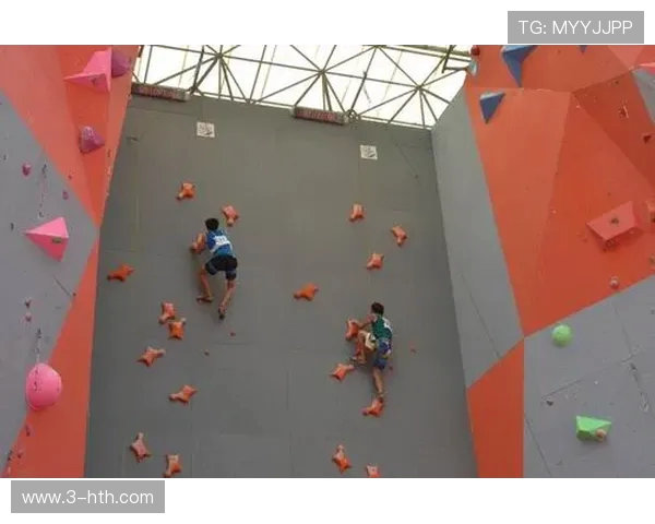 广州攀岩队与上海攀岩队赛后复盘意识对比分析与反思 广州攀岩队与上海攀岩队赛后复盘意识对比分析与反思