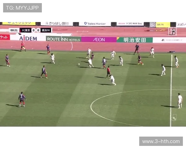 东京足球队迎战长崎队激战J联赛争夺季后赛名额的关键之战